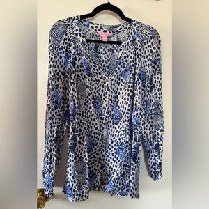 EUC Lilly Pulitzer Button Down Elsa Top - Large